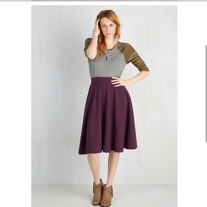 Bugle Joy Skirt in Plum